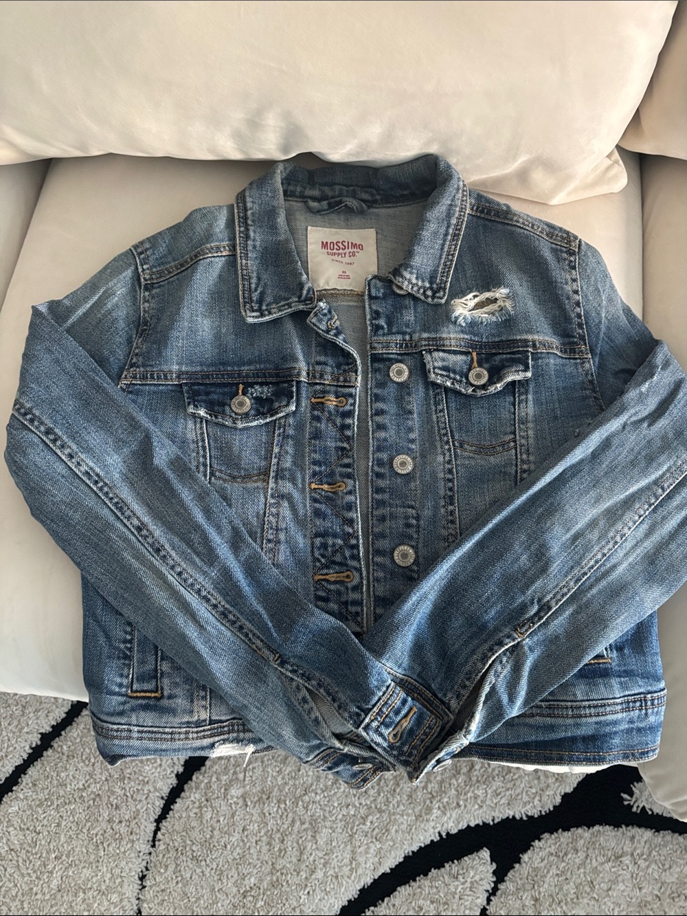 Mossimo Supply Co. Light Blue Girls' Distressed Denim Jacket
